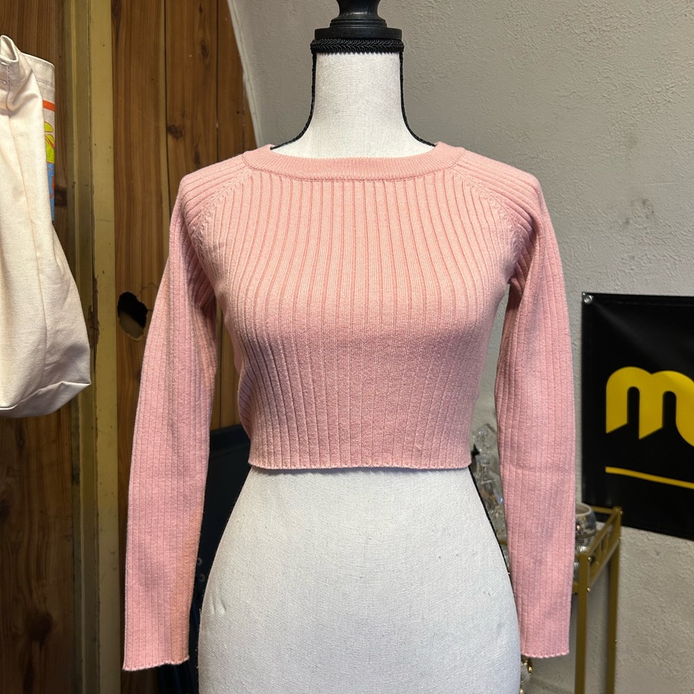 Pink Ribbed Knit Crop Sweater